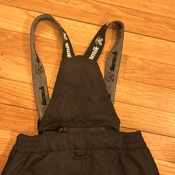 Kamik Size 6 Snow Pants - used - Picture 6 of 10